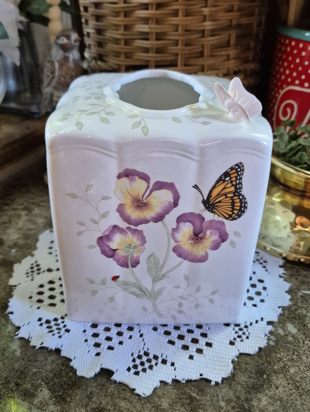🦋🌺💐Lenox Butterfly Meadow Porcelain Floral Square Tissue Box Cover